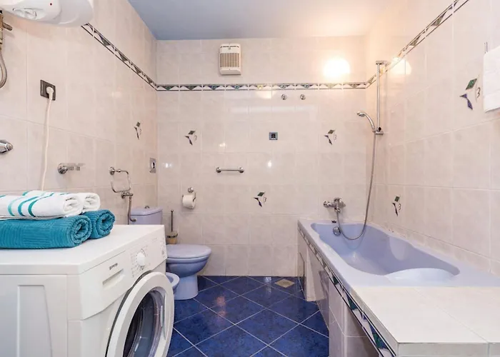 With A Parking Space - 24005 Apartamento